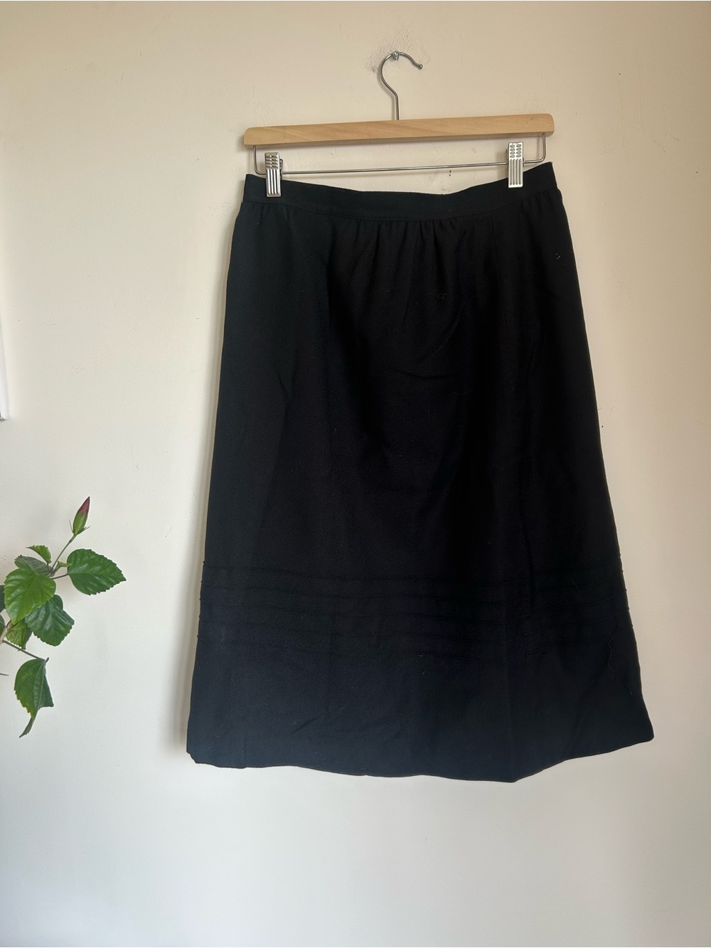 Classic Black A-Line Knee-Length Women's Skirt